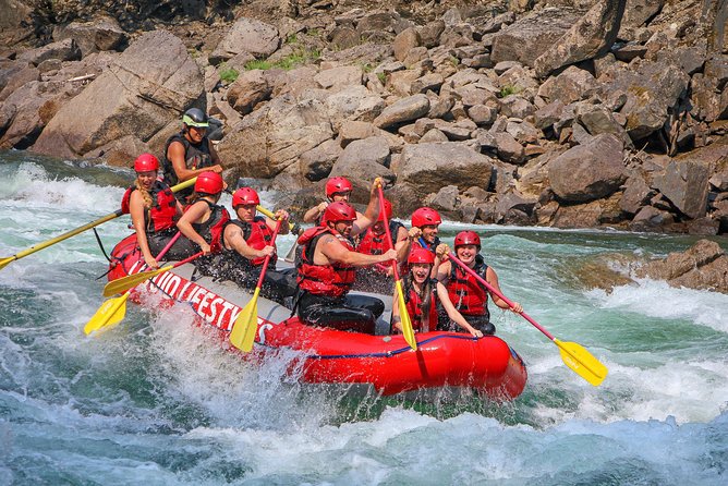 3.5 Hour Whitewater Rafting and Waterfall Adventure - What happens before you reach the river