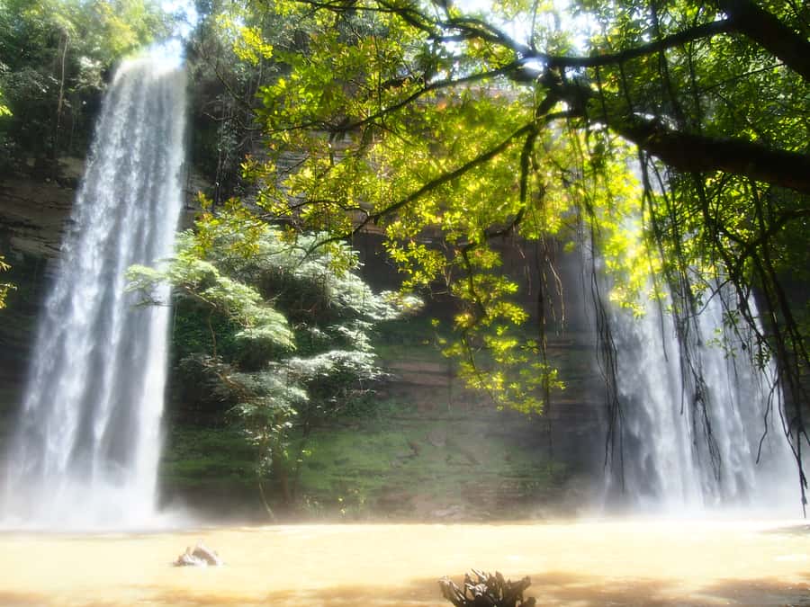 Accra: Eastern Region Waterfalls Tour - Boti Falls and the 250-step descent
