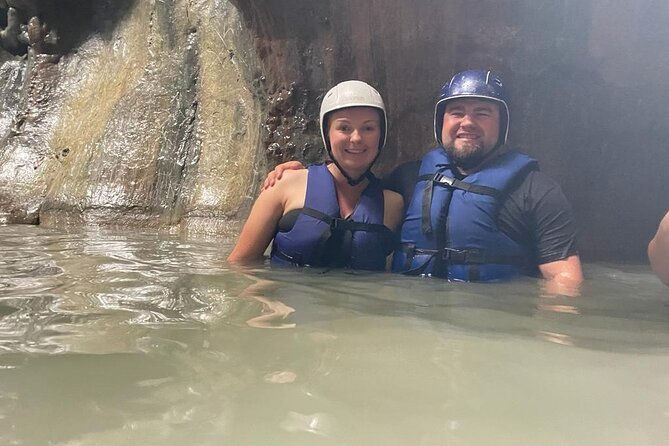 Adventure in the 7 Waterfalls + Typical Lunch and Transportation - Why the guide and equipment matter