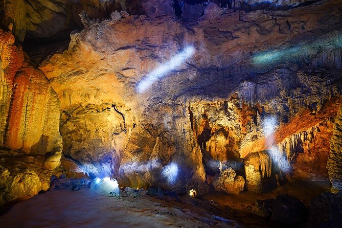Adventure Tour to Ban Gioc Waterfall - Ba Be Lake 3 days 2 nights - What the guide adds to the experience