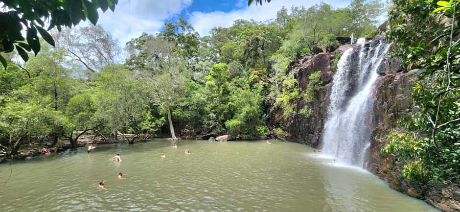 Airlie Beach: Waterfall & Rainforest Bushwalk Eco Adventure - Leaving Airlie Beach in a Small Van