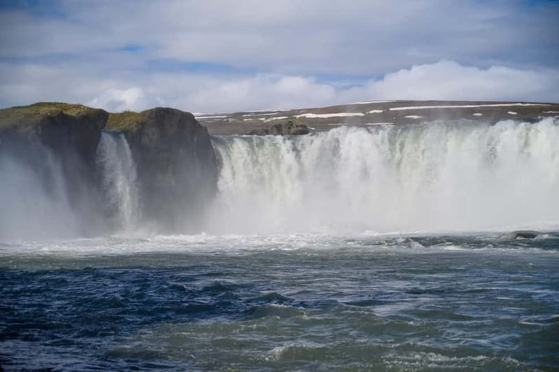 Akureyri: Day Trip to Goðafoss, Lake Mývatn & Nature Baths - Along Eyjafjörður toward Goðafoss