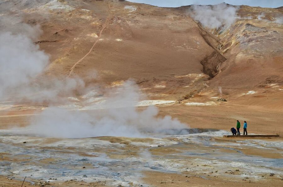 Akureyri Port: Myvatn Nature Baths & Godafoss Waterfall Tour - Lunch, transport, and the value of a fixed schedule