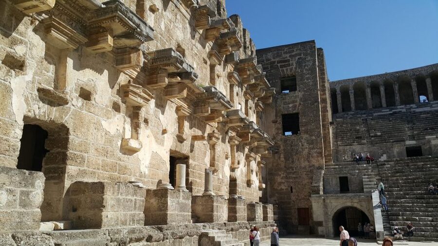 Alanya: Aspendos, Kursunlu Waterfalls and City of Side Tour - Lunch, shopping, and the cost of convenience