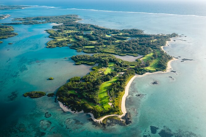 All inclusive SPEEDBOAT FULL DAY to ILE AUX CERF & GRSE WATERFALL - Who will enjoy this day most?