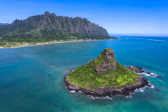 All Inclusive Ultimate Circle Island Tour, Waimea Falls & Lunch - Waikiki, Kapiolani Park, and Diamond Head from the road