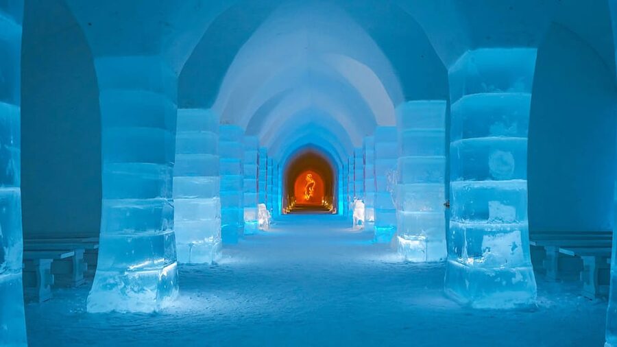 Alta: Igloo Ice Hotel and Hiking to the Frozen Waterfall. - Hiking to frozen Gargia Waterfall