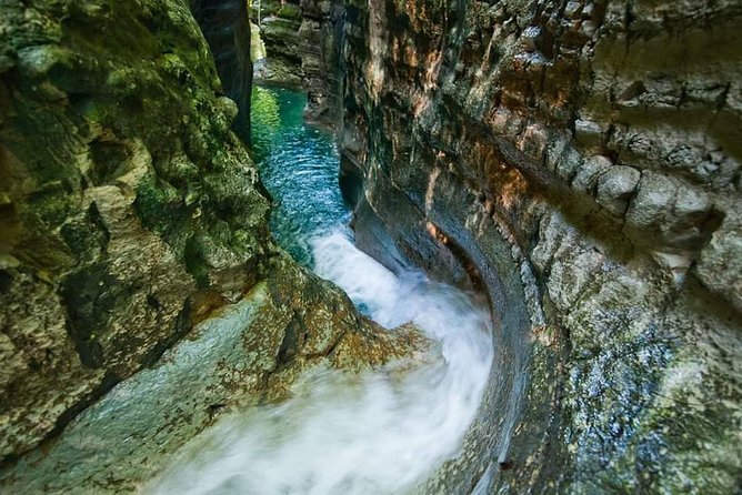 Amber cove and Taino Bay 7 Waterfall Zip lined & Dominican food - Key points to know