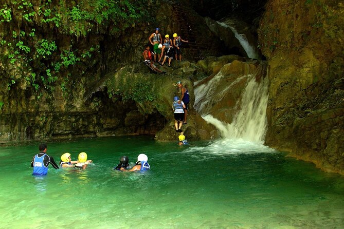 Amber Cove and Taino bay Cruise Ship – 7 Waterfalls - The short chocolate stop in Imbert
