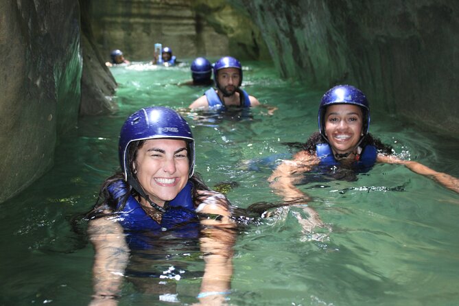 AMBER COVE-TAINO BAY 7 Damajagua Waterfalls + Locale Food - Key points to know before booking