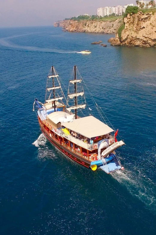 Antalya: Beach & Waterfalls Boat Trip w/ Lunch & Soft Drinks - Sea caves and the optional speedboat
