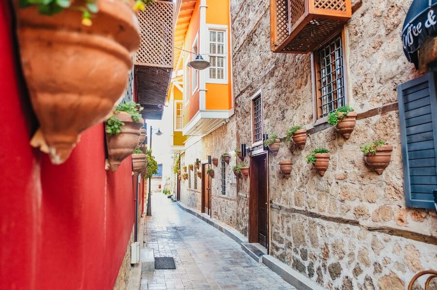 Antalya: City Tour including Waterfalls and Boat tour - Lunch and the practical value of the price