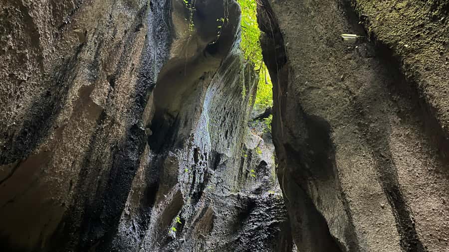Bali: Besakih temple, Tukad Cepung waterfall, Penglipuran - Pickup areas and the 10-hour schedule