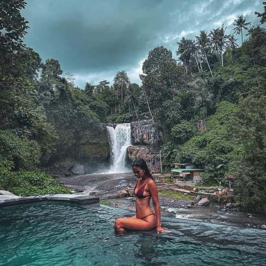 Bali: Best of Ubud Waterfalls Tour - Tibumana: a calmer finish near the rice fields