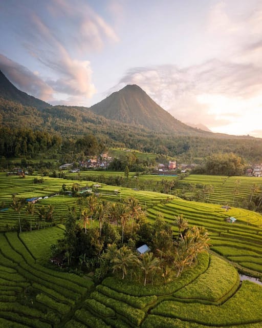 Bali: Discover Jungle Waterfalls and Rice Terraces - What to pack for waterfalls and rice fields