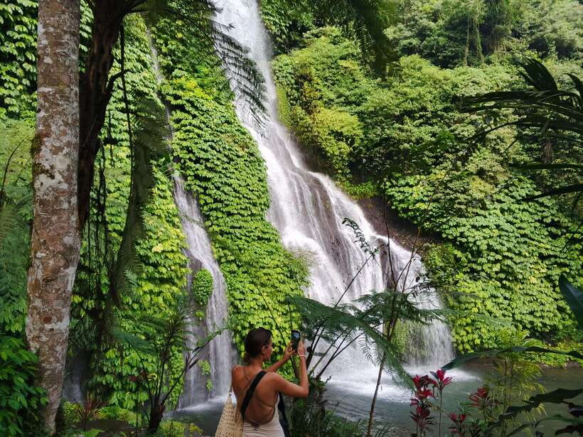 Bali: Lake Temple, Jatiluwih Rice Terrace & Waterfall Tour - The Twin Lake viewpoint