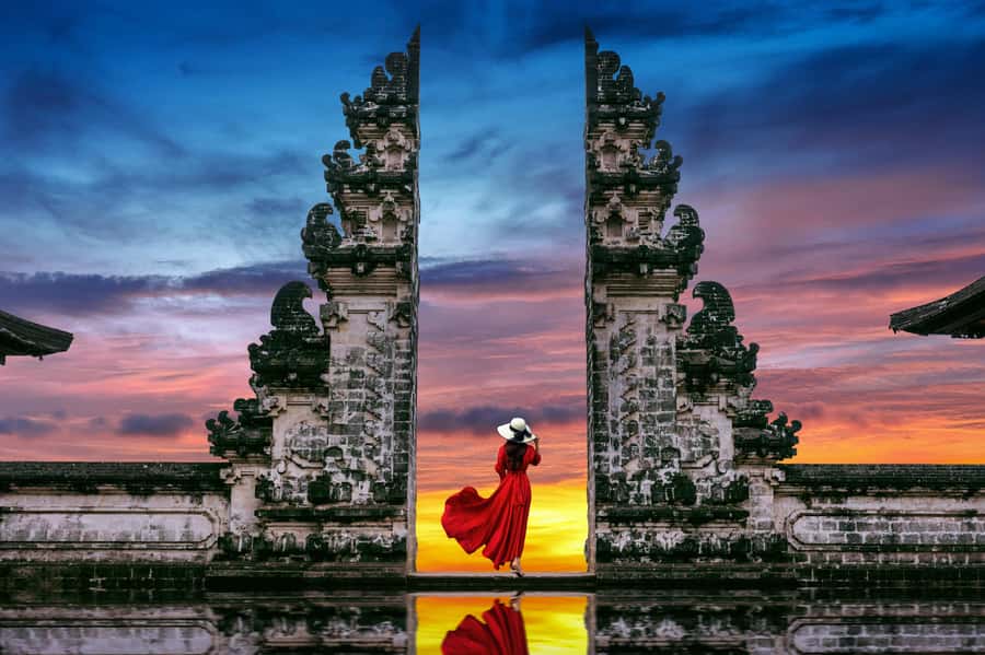 Bali: Lempuyang Quick Access, Waterfall, Water Palace & More - A proper lunch break before the afternoon sights