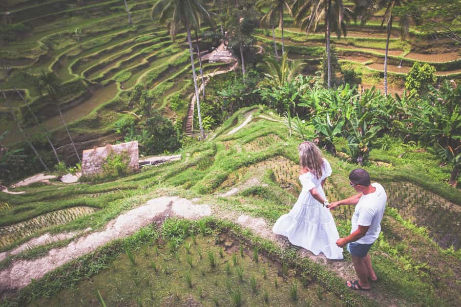 Bali: Lempuyang Quick Access, Waterfall, Water Palace & More - What to bring and how to dress