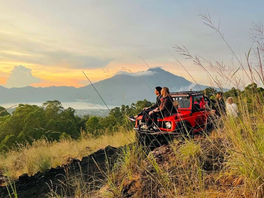 Bali: Mt Batur Jeep Sunrise & Taman Sari Waterfall Tour - The 2:00 AM start and hotel pickup