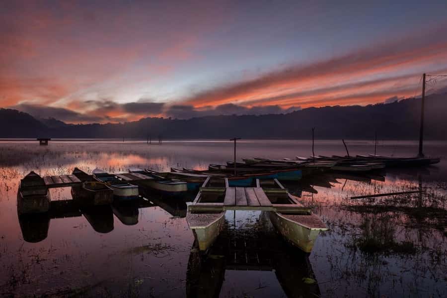 Bali: Munduk Waterfalls Trek, Twin Lakes and Temple Tour - How difficult is the trekking?