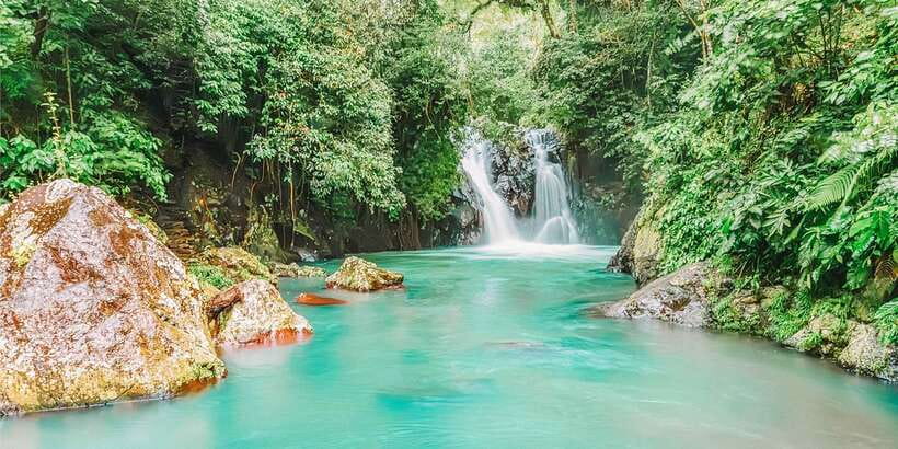 Bali: Secret Garden, Ulun Danu Temple and Waterfall Tour - Why this 10-hour Bali day trip is worth considering
