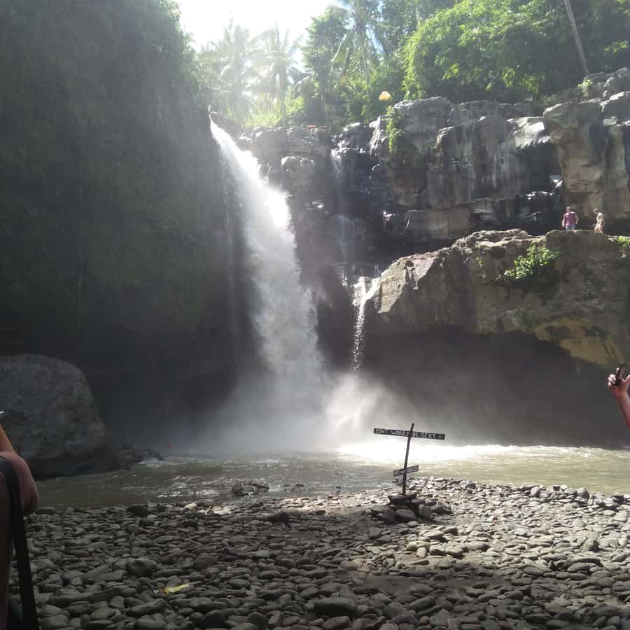 Bali: Tibumana, Tukad Cepung, Kanto Lampo, & Tegenungan Tour - Tibumana offers the calmest pause