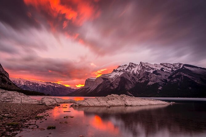 Banff Gondola Hot Springs Bow Falls and Three Lakes tour - A warm stop at Banff Upper Hot Springs