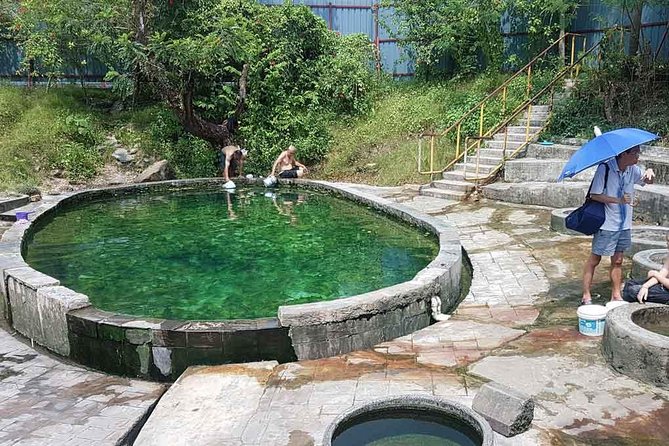 Batu Caves,Waterfalls and Hot Springs Tour With Lunch - Key points to know before you go