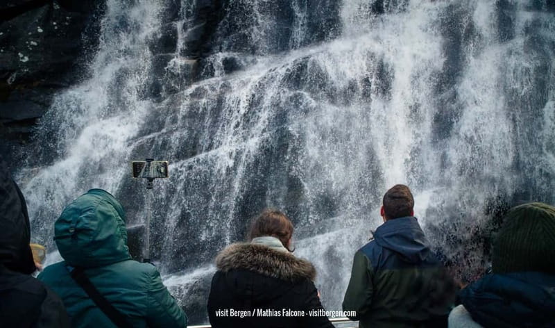 Bergen: Mostraumen Fjord & Waterfall Cruise - Following the 27-kilometer Osterfjord