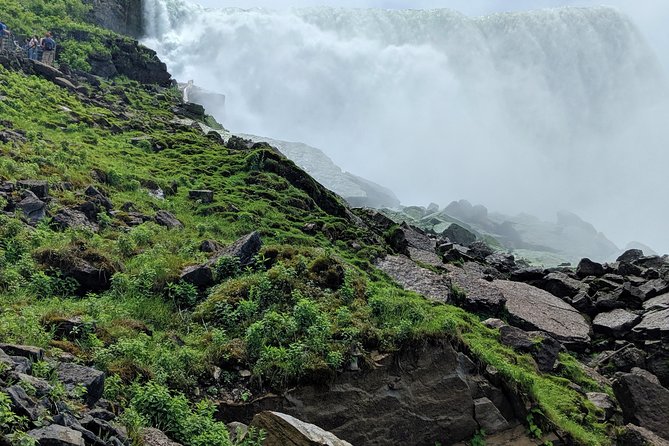 Best Niagara Falls US Tour W/Boat Ride, Cave & More Wonders! - Tesla, DiCamillo Bakery, and the extra stops