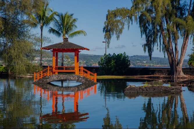 Best of Big Island: Volcanoes, Waterfall, Blacksand Beach & Lunch - Lunch in Volcano Village breaks up the sightseeing