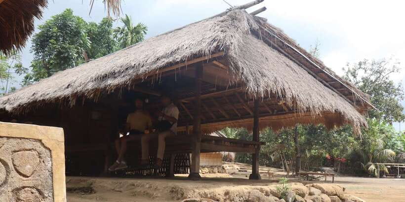 Best of Lombok: Tribe Villages, Traditions & Waterfalls - The final view from Malimbu or Nipah Cliff