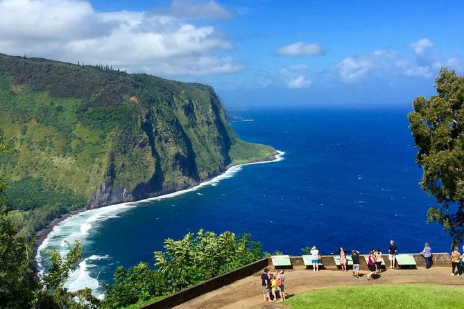 Big Island in a Day: Volcanoes Waterfalls Sightseeing and History - Hawaii Volcanoes National Park in about 80 minutes