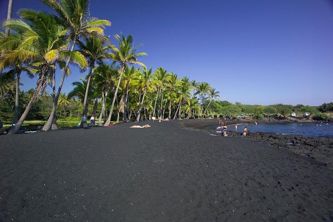 Big Island in a Day: Volcanoes Waterfalls Sightseeing and History - From Kona royalty to Parker Ranch
