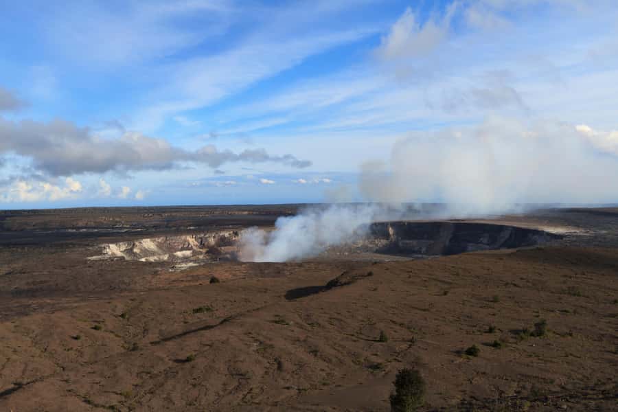 Big Island: Volcano, Black Sand Beach, Waterfall, with Lunch - Kilauea crater and the power beneath your feet