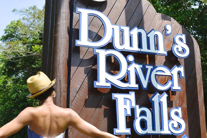 Blue Hole, Secret Falls, and Dunn's River Falls Combo Day-Trip - Small Sights Along The North Coast