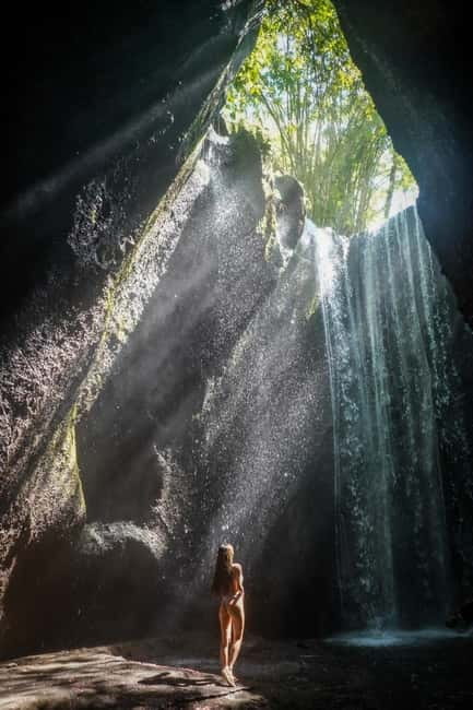 Blue Lagon Snorkeling, Waterfall, and Celuk Village Tour - Guides who shape the day