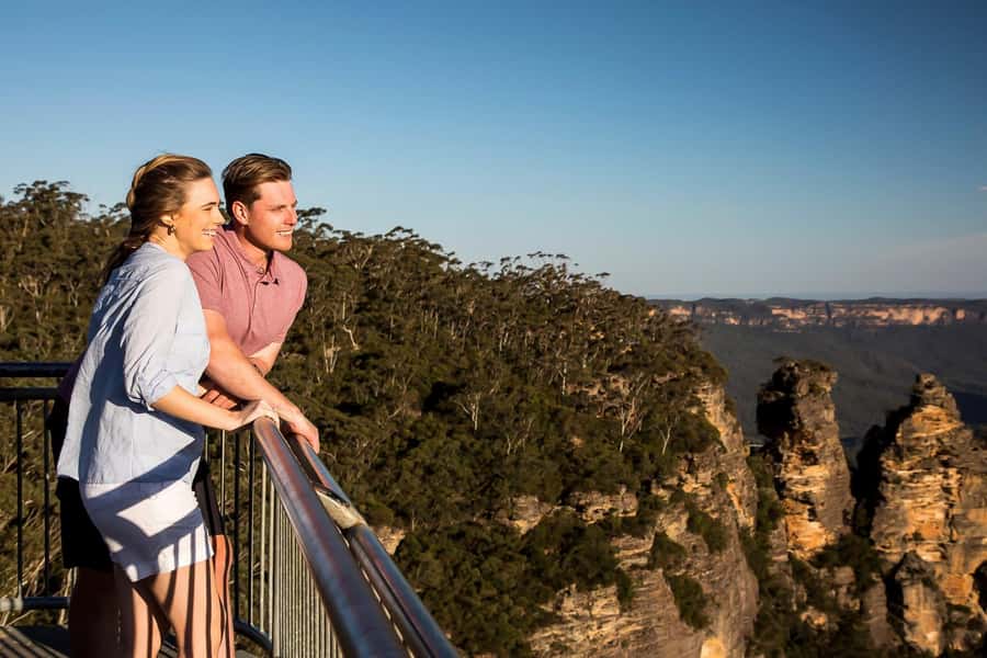 Blue Mountains Sunset Waterfalls Wildlife Tour From Sydney - Who should book this outing?