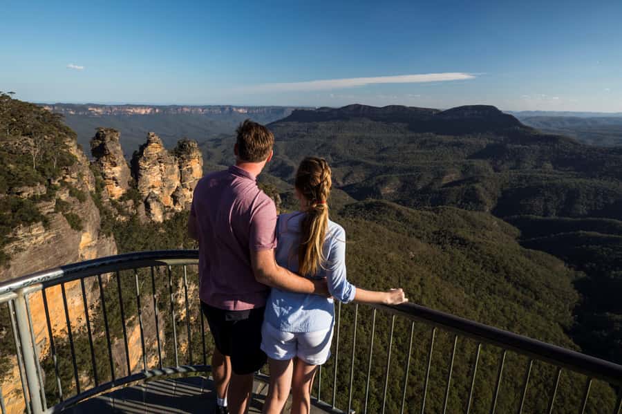 Blue Mountains Sunset Waterfalls Wildlife Tour From Sydney - Leaving Sydney after the rush