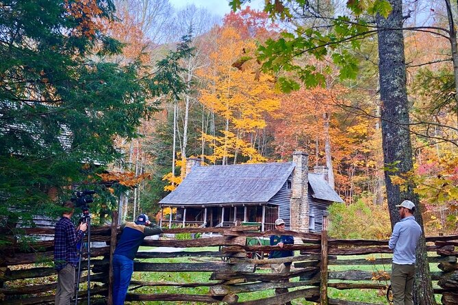Blue Ridge Parkway Waterfalls Hiking Tour from Asheville - What makes Tony a strong guide