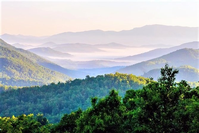 Blue Ridge Parkway Waterfalls Hiking Tour from Asheville - Riding the Blue Ridge Parkway