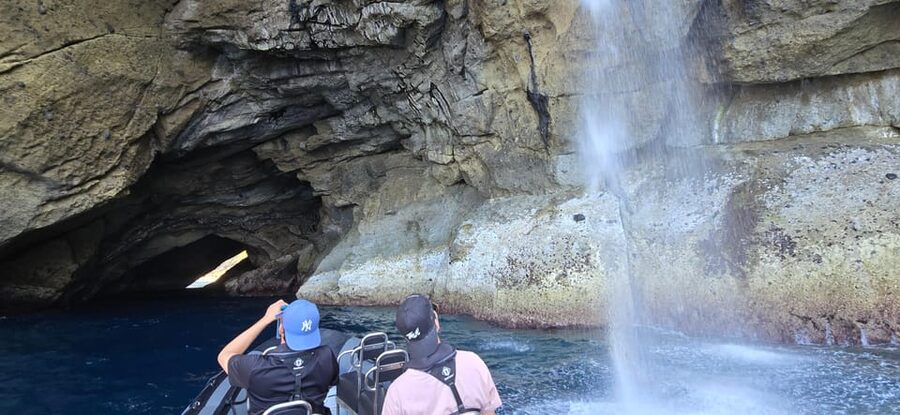Boat Trip to the Caves and Waterfalls of Flores Island - Why the guide matters on a short route
