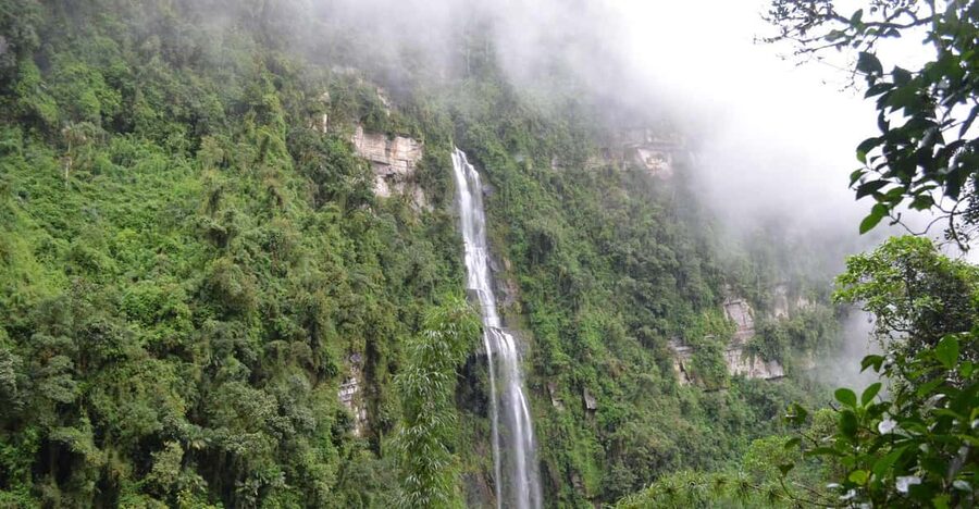 Bogota: Hike to La Chorrera Waterfall, El Chiflón and Guadalupe Hill - What the private format really adds