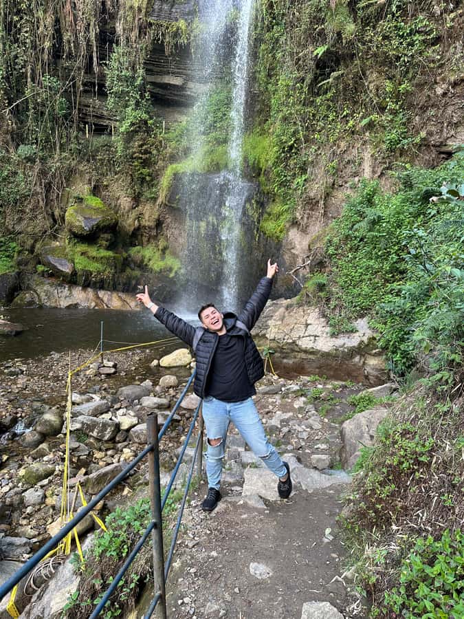 Bogotá: Visit Colombia's Highest Waterfalls & Guadalupe Hill - Leaving Bogotá for Choachí