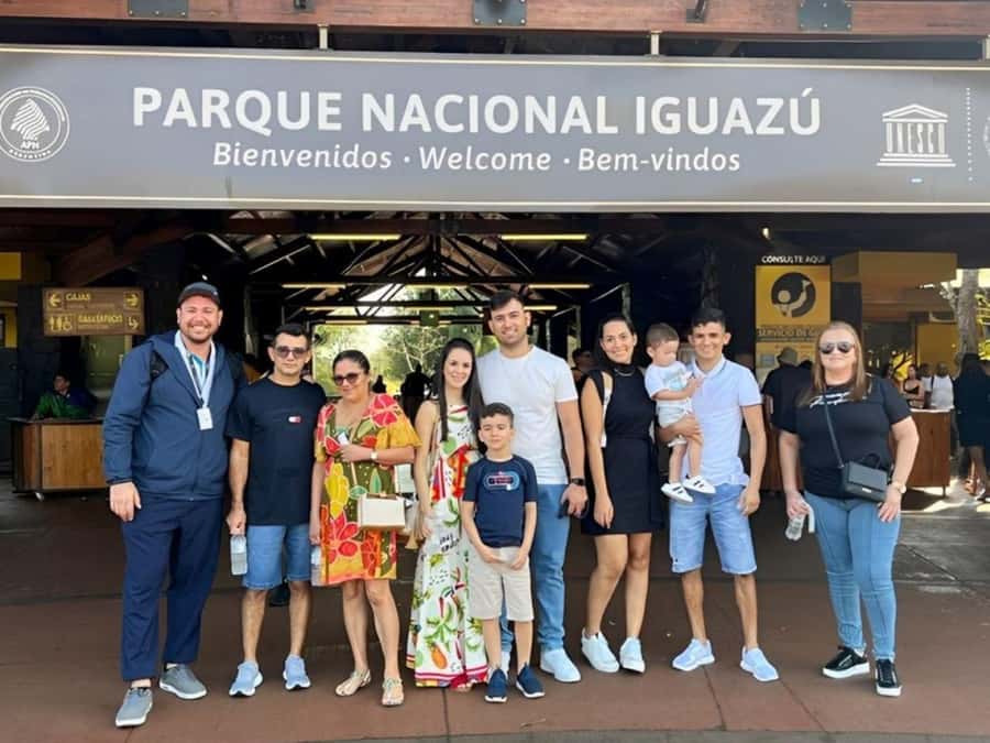 Brazil & Argentina: Iguazu Falls Both Sides in One Day - What the Guides Add to the Day