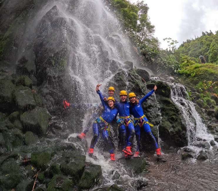 Canyoning in Ribeira dos Caldeirões – Hidden Waterfall Adventure - What the 2.5-hour canyon route includes