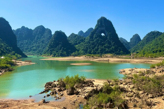 Cao Bang: Ban Gioc Waterfall Full 1 Day Tour with Local Guide - Reaching Ban Gioc Waterfall by boat