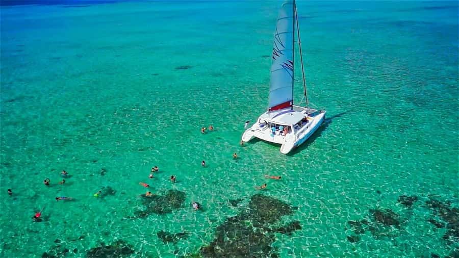 Catamaran Trip to Ile au Cerfs with Lunch and GRSE waterfall - Catamaran or speedboat? Read the details carefully