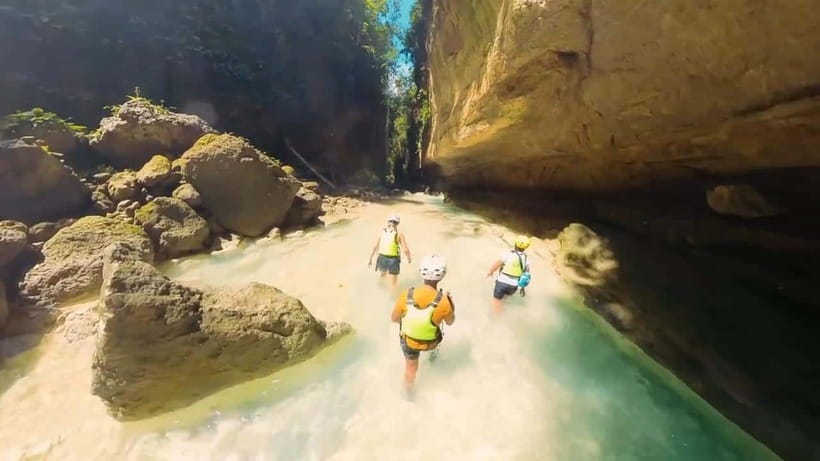 Cebu: Kawasan Falls Canyoneering Tour with Ziplining & Lunch - Filipino lunch with a view at Ambak Base Camp