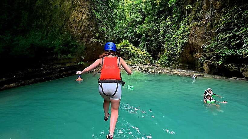 Cebu: Moalboal Sardine Run & Kawasan Falls Canyoneering - Transport, guides, and the real length of the day